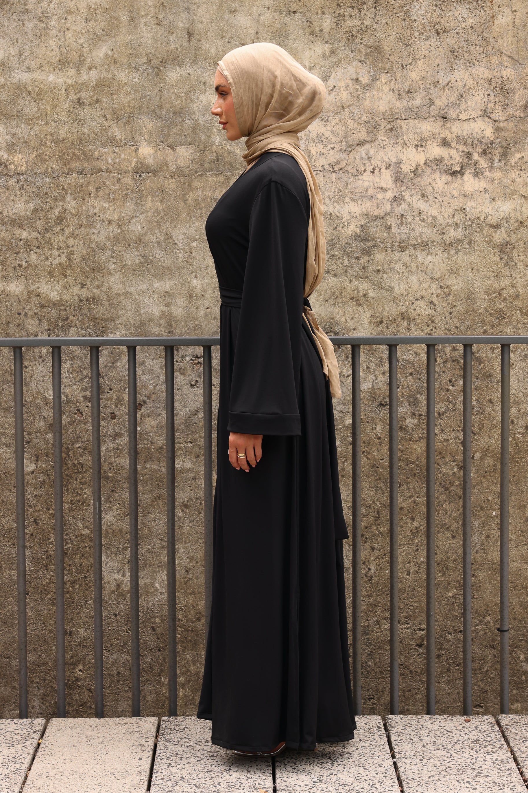 Maxi Kimono Black (arrive 3 weeks)