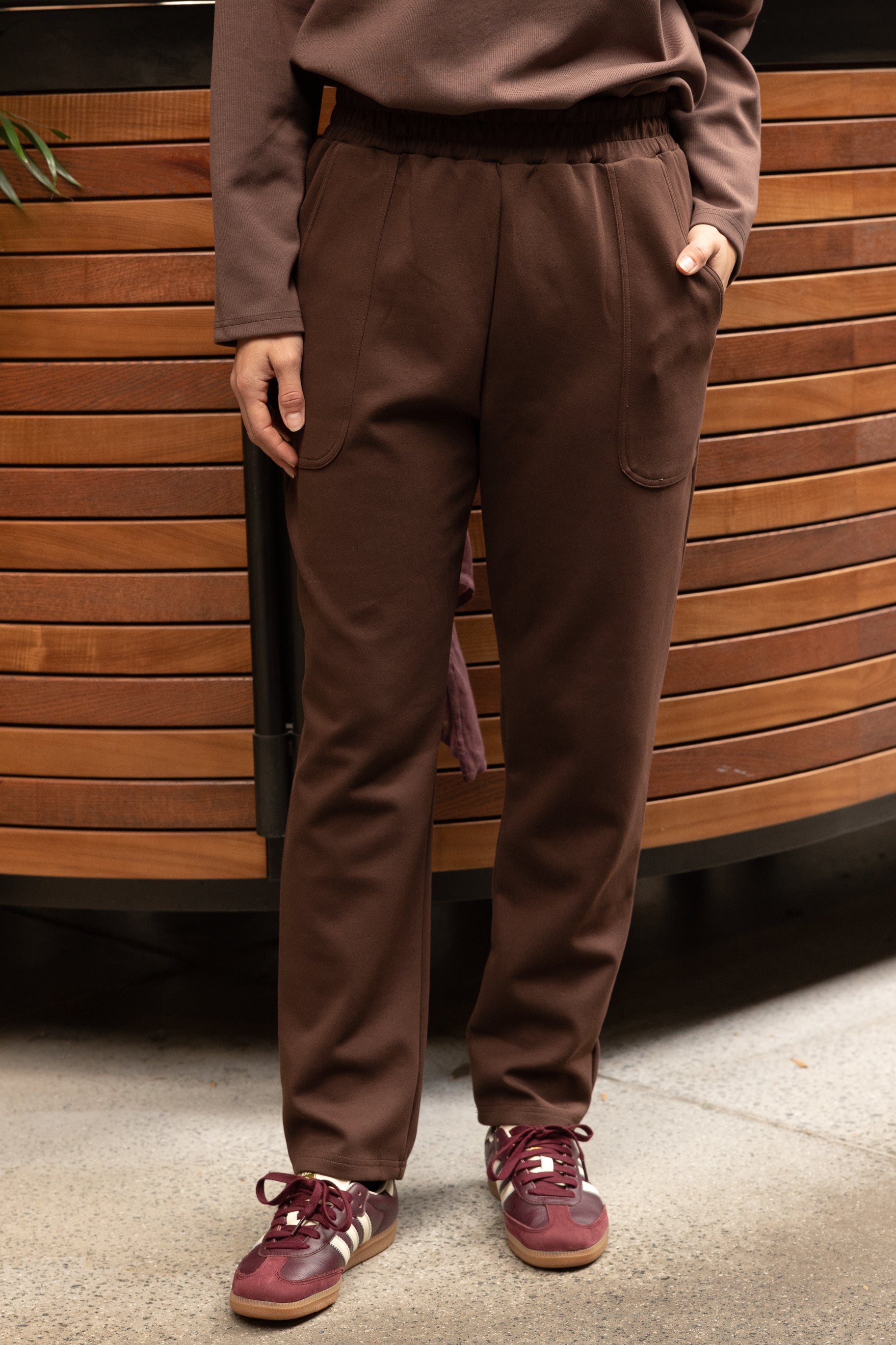 Tapered Ponte Pant Chocolate