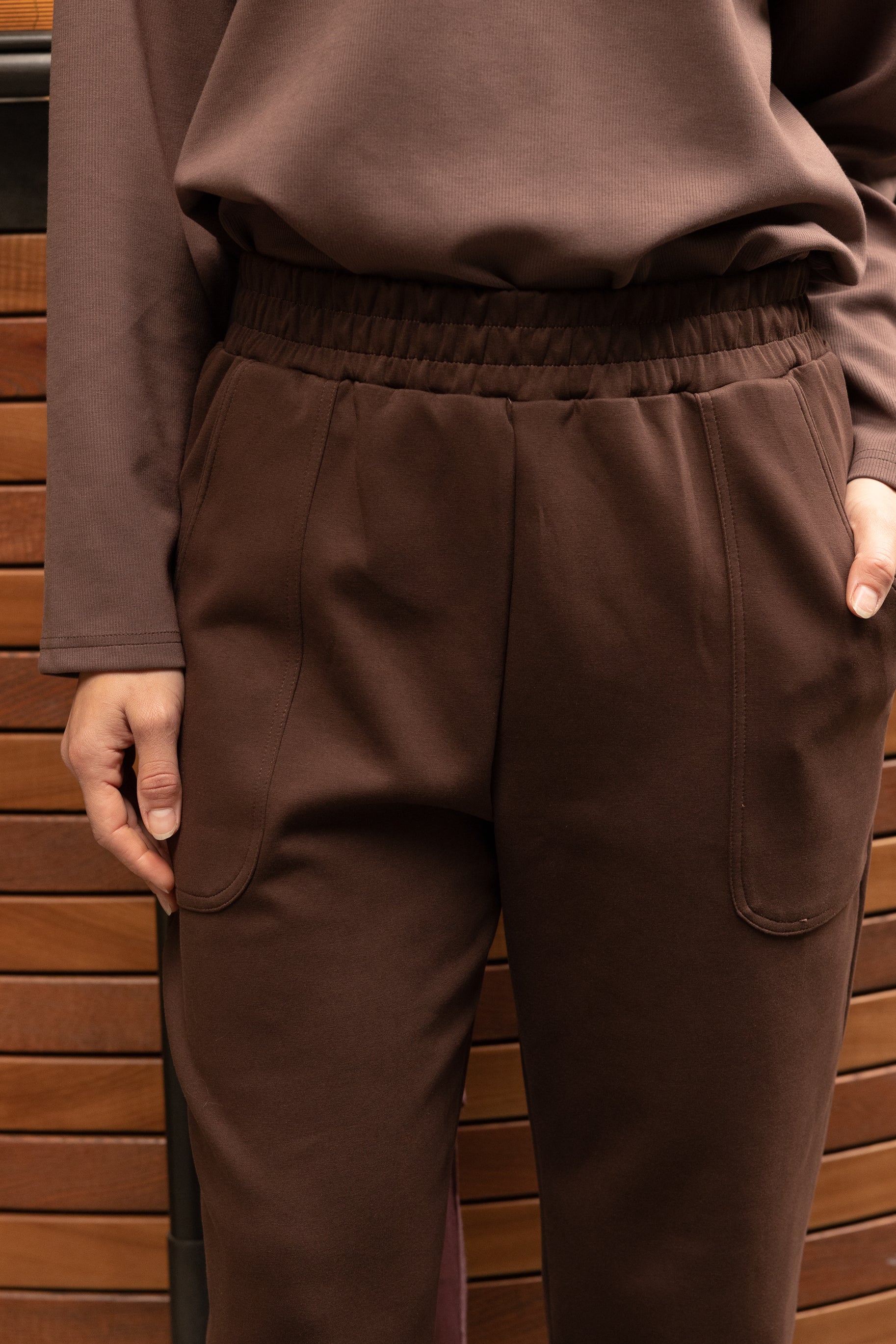 Tapered Ponte Pant Chocolate