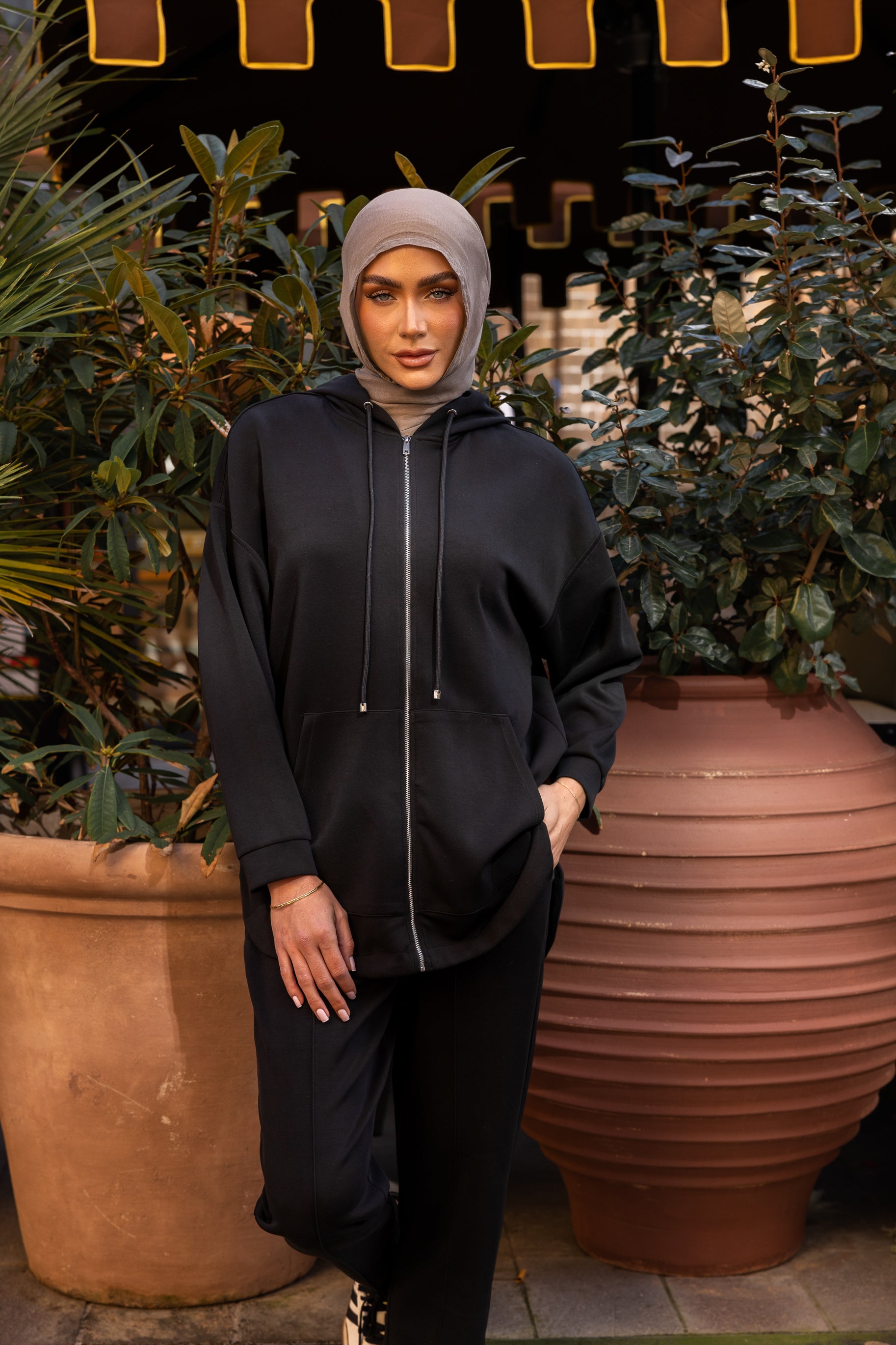 The Weekend Hoodie Black