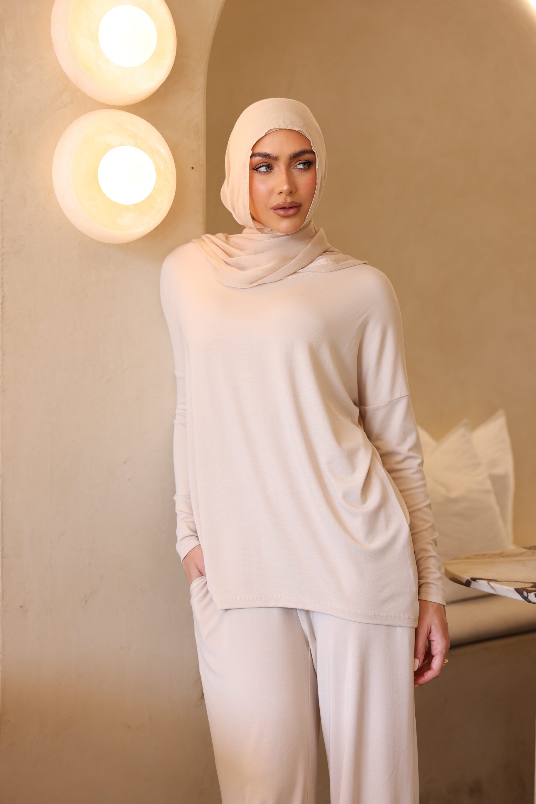 The Curve Top Beige