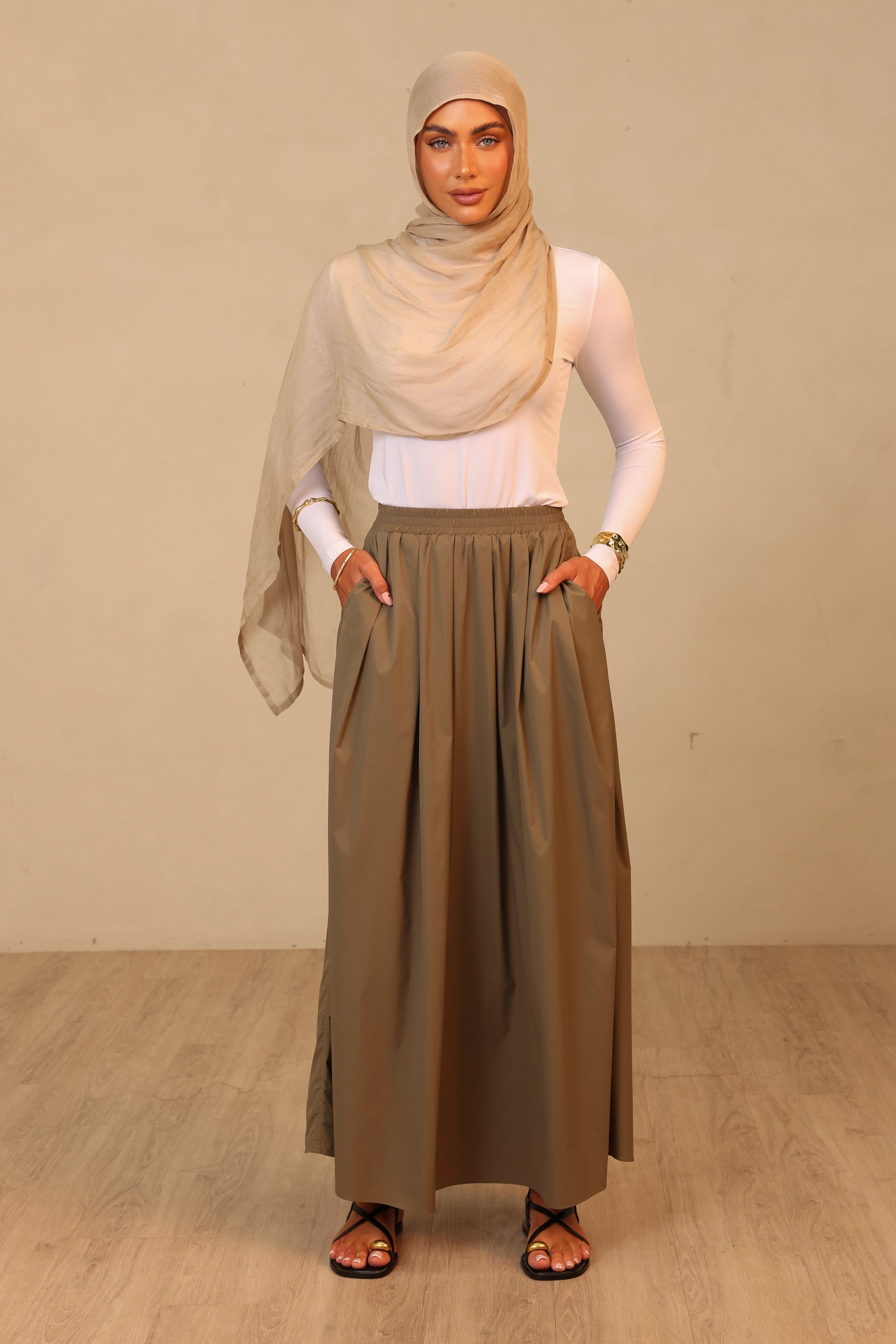 Staple Parachute Skirt Olive