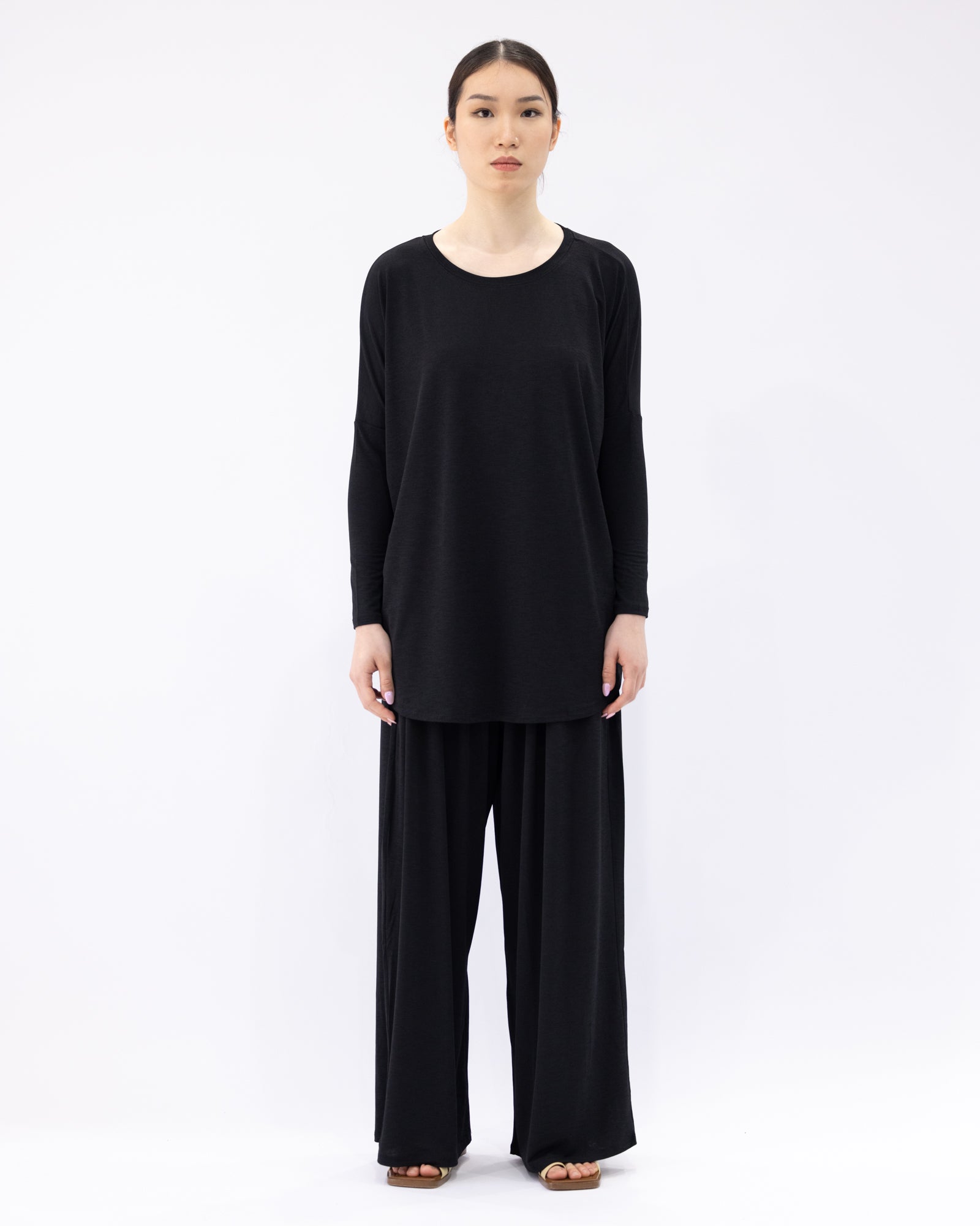 Lux Basix Staple Top Black